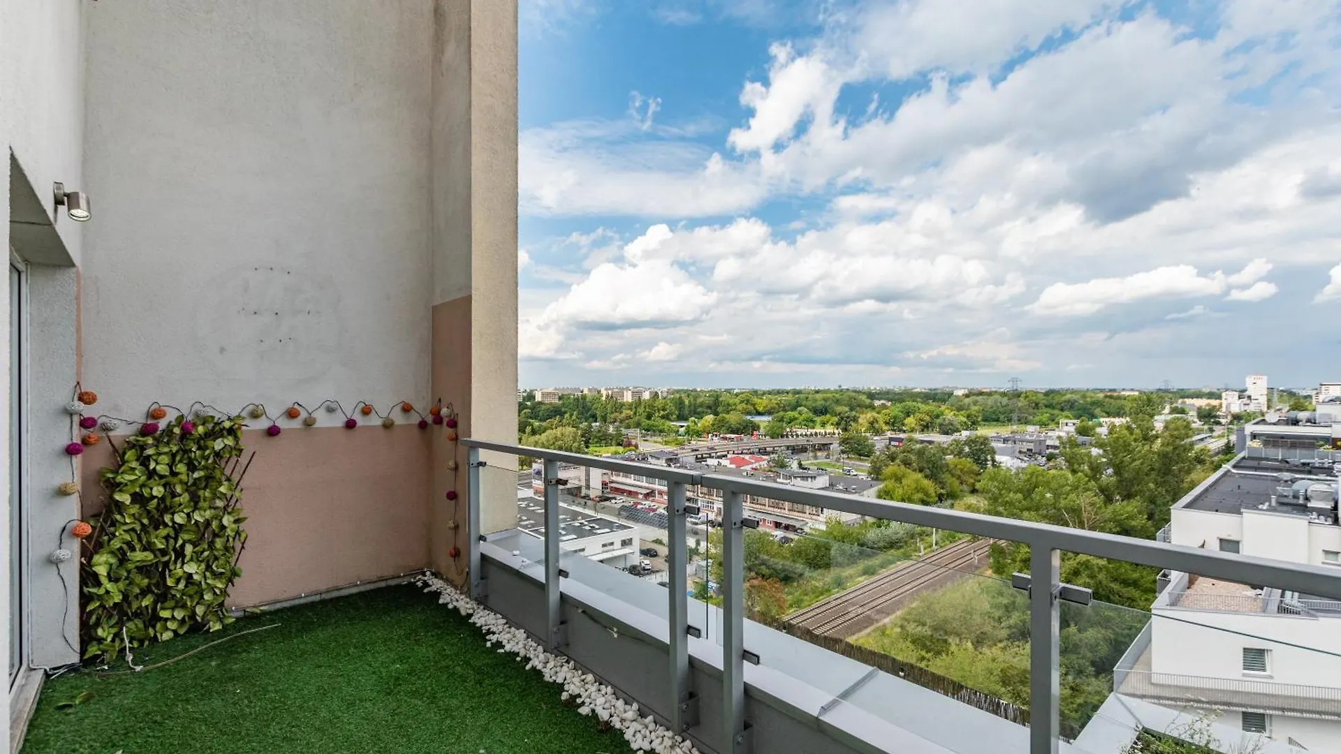 Sokolowska 9 By Homeprime Warsaw