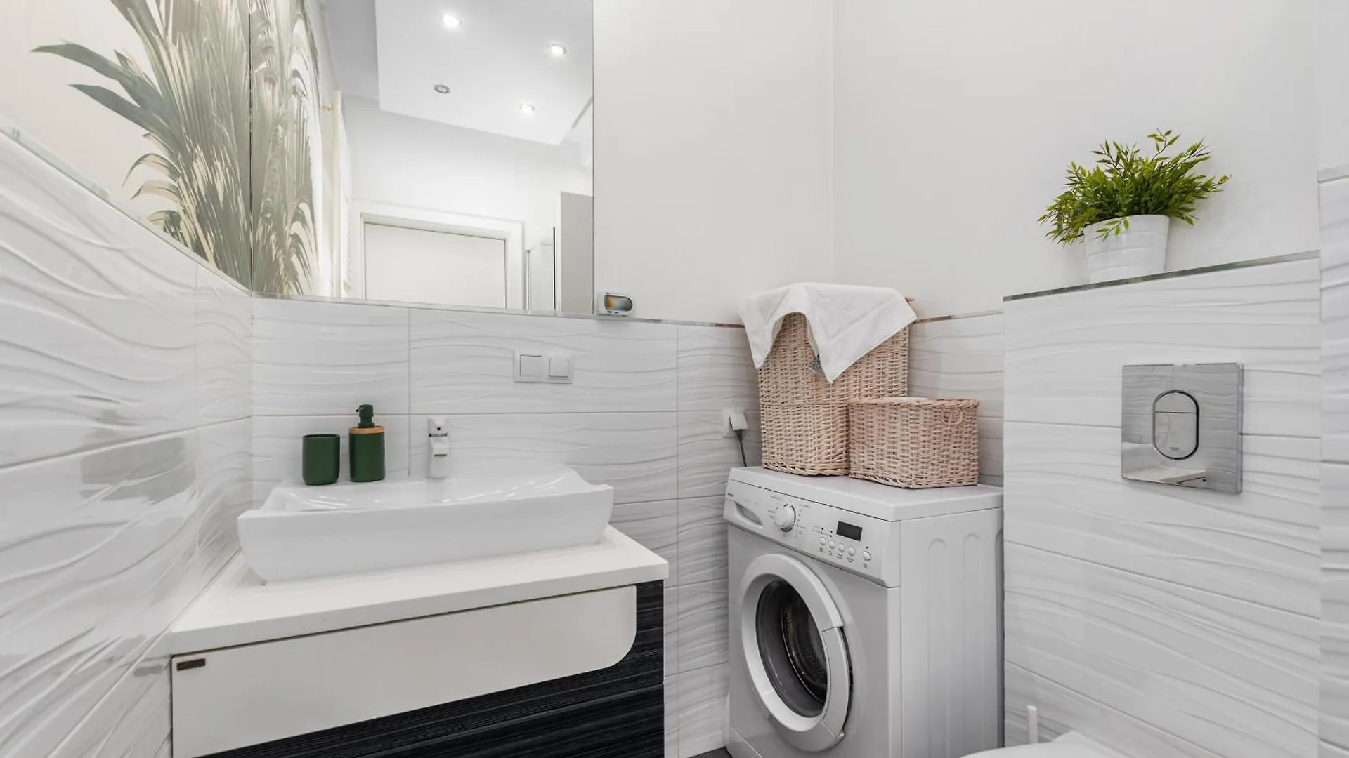 Sokolowska 9 By Homeprime Warsaw Apartment
